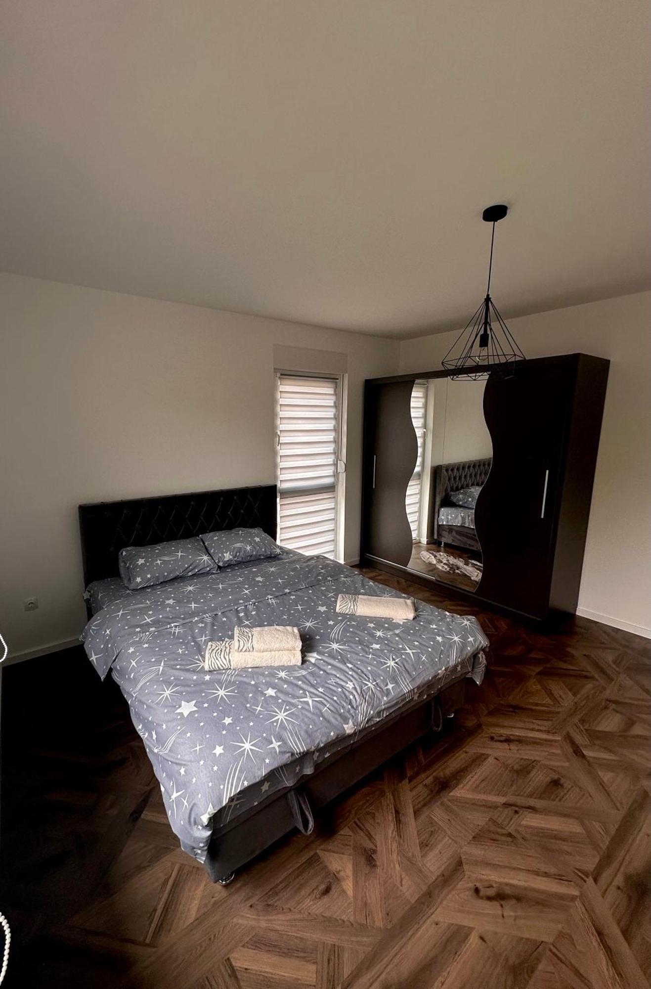 Appartement 3 *